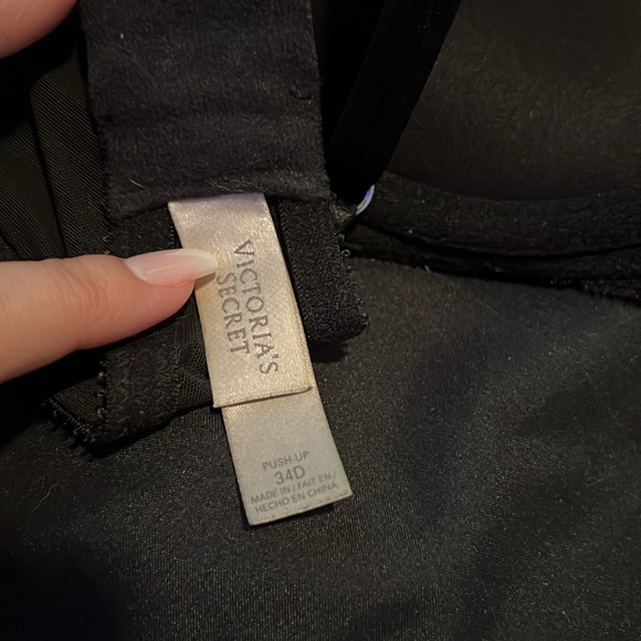 VICTORIA’S SECRET🖤 Bra - Picture 6 of 6